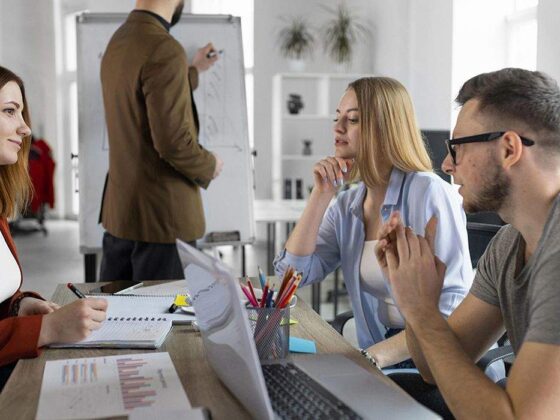 Um dia na vida de um empreendedor e CEO